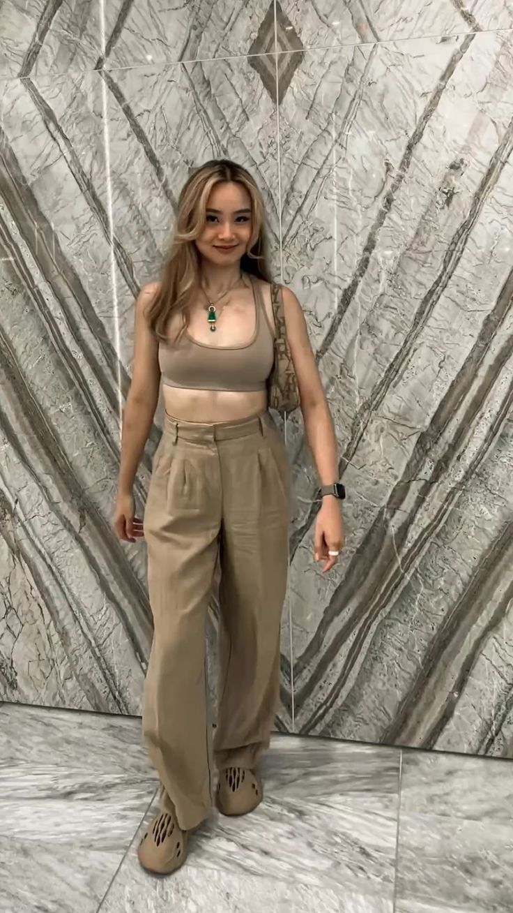 Beige crop top with beige Aritzia Effortless Pant